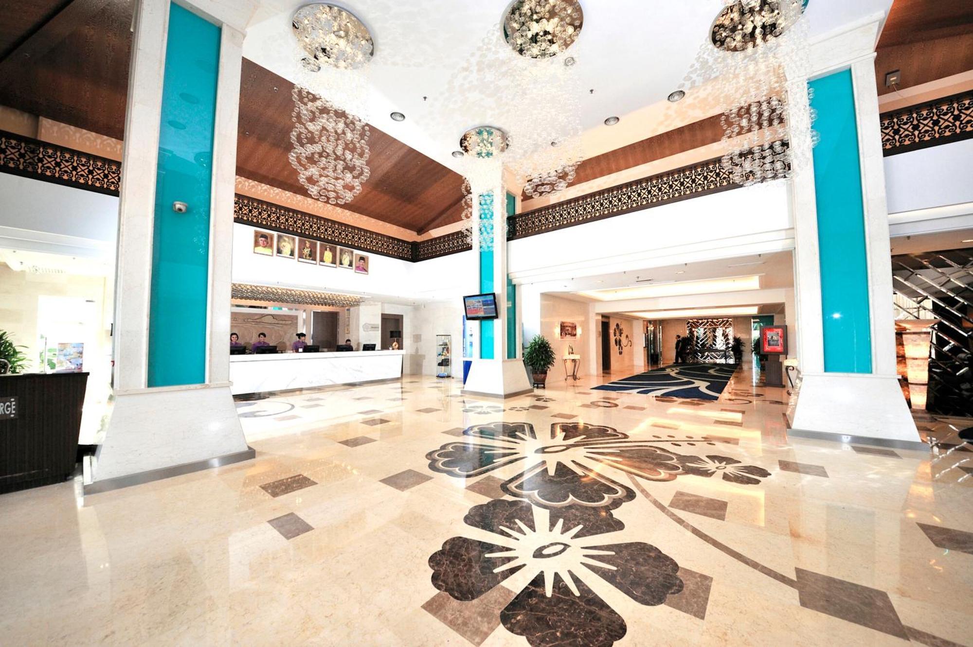 Grand Lexis Port Dickson Hotel Exterior photo Lobby